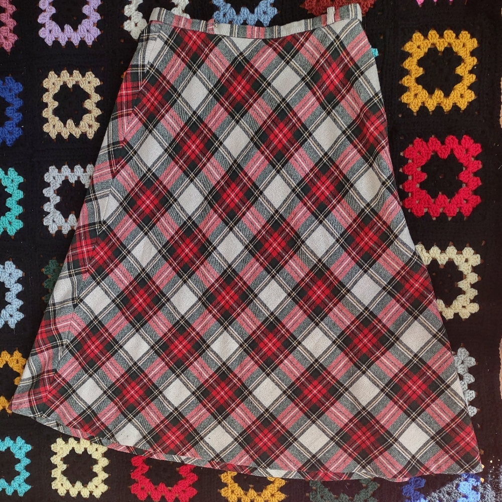 Vintage 1970s Red Plaid Wool Midi Skirt